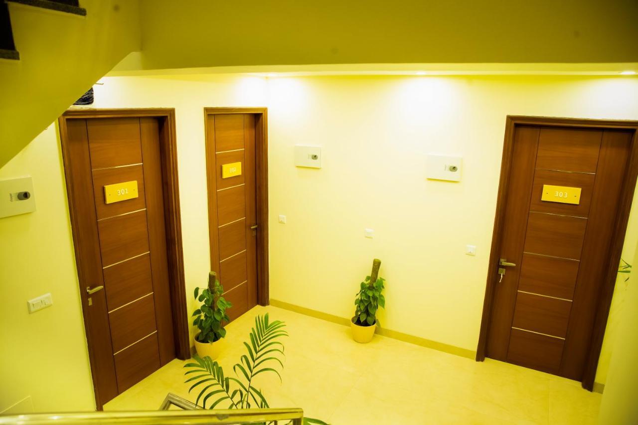 Lime Tree Luxury Studio - Service Apartment Near Artemis Hospital ,גורגאון מראה חיצוני תמונה